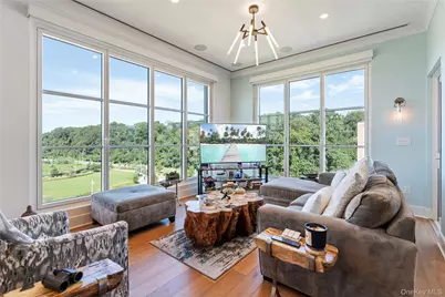 100 Garvies Point Road #1309, Glen Cove, NY 11542 - Photo 8