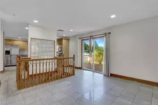 600 Plainview Rd, Plainview, NY 11803 - Photo 16