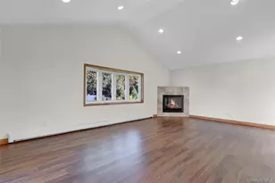 600 Plainview Rd, Plainview, NY 11803 - Photo 18