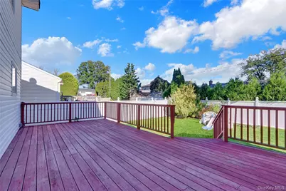 600 Plainview Road, Plainview, NY 11803 - Photo 40