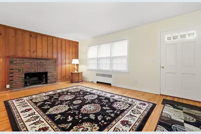 8 Walker Road, Poughkeepsie, NY 12603 - Photo 8