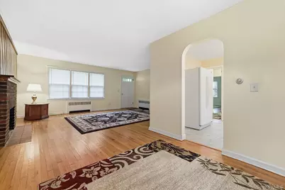 8 Walker Road, Poughkeepsie, NY 12603 - Photo 12