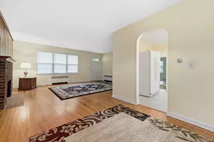 8 Walker Rd, Poughkeepsie, NY 12603 - Photo 12