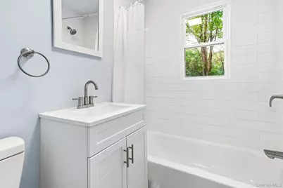 8 Walker Road, Poughkeepsie, NY 12603 - Photo 18