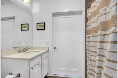 233 Marina Pointe Drive #233, East Rockaway, NY 11518 - Photo 24