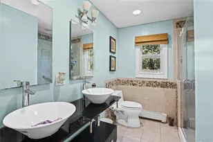 9 Grossman St, Melville, NY 11747 - Photo 14