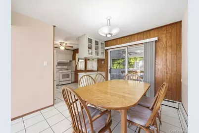79 Beecher Road, North Babylon, NY 11703 - Photo 14