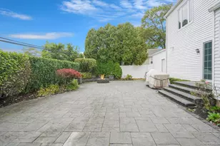 38 Hurtin St, Port Jefferson Station, NY 11776 - Photo 32