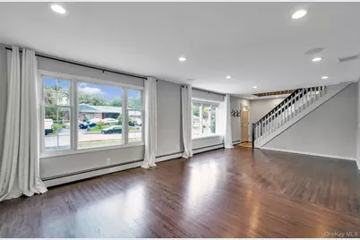 38 Hurtin Street, Port Jefferson Station, NY 11776 - Photo 4