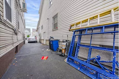 84-05 102nd Street, Richmond Hill, NY 11418 - Photo 24