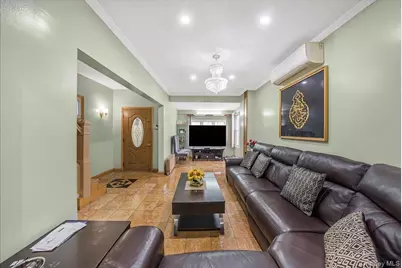 84-05 102nd Street, Richmond Hill, NY 11418 - Photo 4