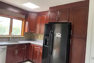 66 Laron Dr, New Rochelle, NY 10804 - Photo 8