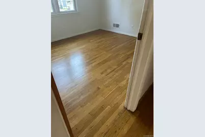 66 Laron Drive, New Rochelle, NY 10804 - Photo 26