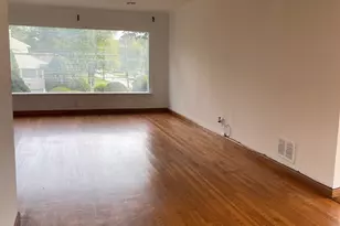 66 Laron Dr, New Rochelle, NY 10804 - Photo 2