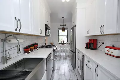 143 Garth Road #3L, Scarsdale, NY 10583 - Photo 10