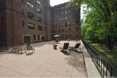 143 Garth Road #3L, Scarsdale, NY 10583 - Photo 38