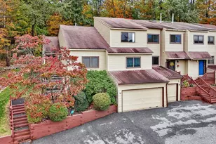 9 Cherry Ct, Highland Mills, NY 10930 - Photo 2