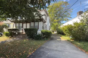 2366 Parkview, Baldwin, NY 11510 - Photo 2