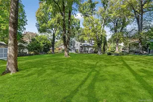 24 Whitewood Rd, White Plains, NY 10603 - Photo 12