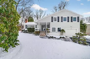 24 Whitewood Rd, White Plains, NY 10603 - Photo 14