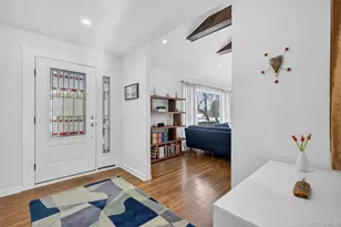 24 Whitewood Rd, White Plains, NY 10603 - Photo 16