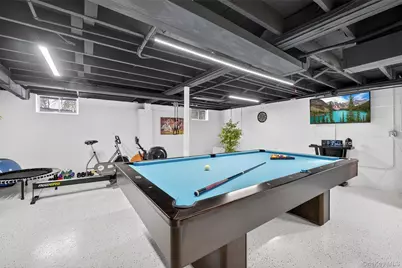 24 Whitewood Road, White Plains, NY 10603 - Photo 46