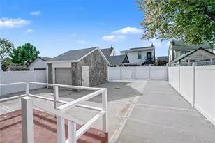 104-40 194th St, Saint Albans, NY 11412 - Photo 18