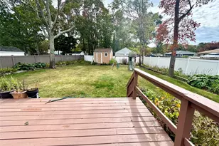 36 Sands Ln, Brookhaven, NY 11719 - Photo 26