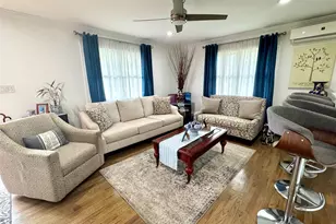 36 Sands Ln, Brookhaven, NY 11719 - Photo 2