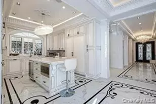 69-36 Dartmouth St, Forest Hills, NY 11375 - Photo 12