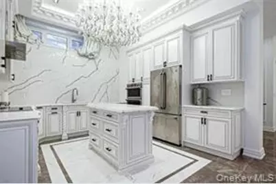 69-36 Dartmouth Street, Forest Hills, NY 11375 - Photo 20