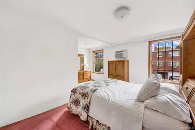 242 E 237th Street, Bronx, NY 10470 - Photo 16