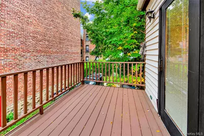 242 E 237th Street, Bronx, NY 10470 - Photo 26