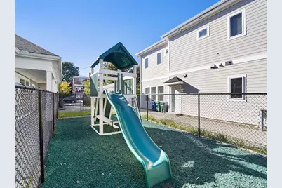 11 Island Point, Bronx, NY 10464 - Photo 8