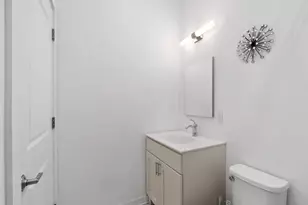 11 Island Pt, Bronx, NY 10464 - Photo 14