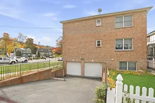 46 Bryn Mawr Pl, Yonkers, NY 10701 - Photo 40