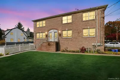 46 Bryn Mawr Place, Yonkers, NY 10701 - Photo 2