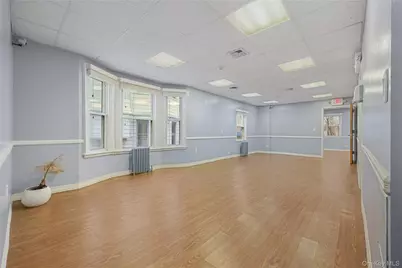 108 Van Guilder Avenue, New Rochelle, NY 10801 - Photo 26