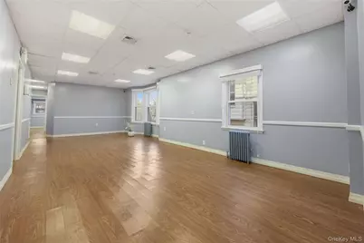 108 Van Guilder Avenue, New Rochelle, NY 10801 - Photo 24