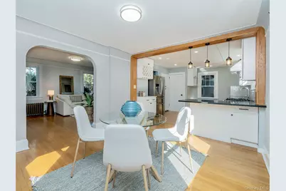 16 Avenue A, Port Washington, NY 11050 - Photo 12