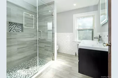 16 Avenue A, Port Washington, NY 11050 - Photo 18