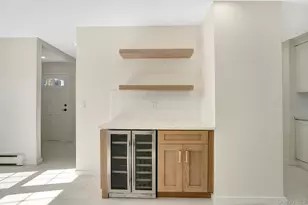 23 Chase Ln, Levittown, NY 11756 - Photo 14