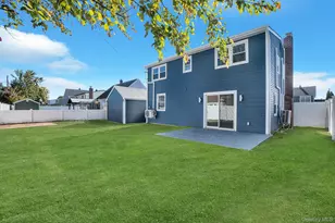 23 Chase Ln, Levittown, NY 11756 - Photo 26