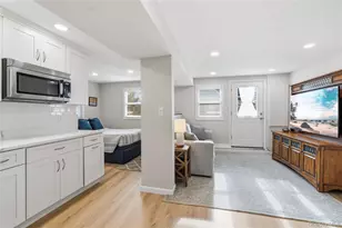 17 Lanier Ln, Bay Shore, NY 11706 - Photo 32