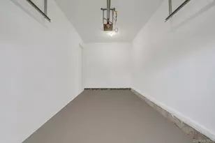 27 Elizabeth Ct, Hempstead, NY 11550 - Photo 34