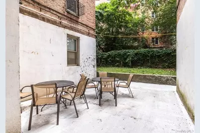 2190 Boston Road #4G, Bronx, NY 10462 - Photo 12