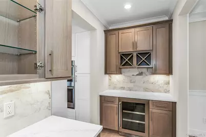 47 Shelter Hill Road, Plainview, NY 11803 - Photo 10