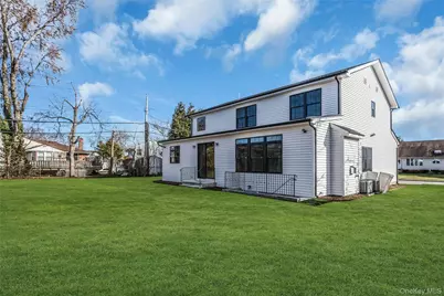 47 Shelter Hill Road, Plainview, NY 11803 - Photo 22