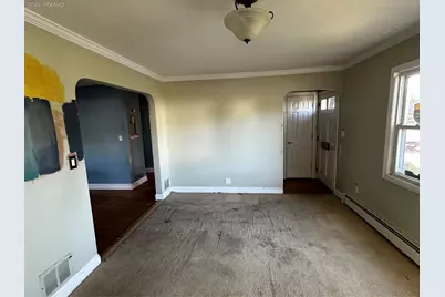 843 Jerusalem Avenue, Merrick, NY 11566 - Photo 8