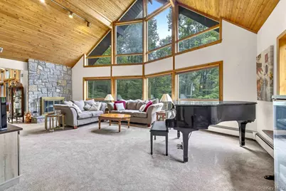 20 Deer Ridge Road, Garrison, NY 10524 - Photo 2